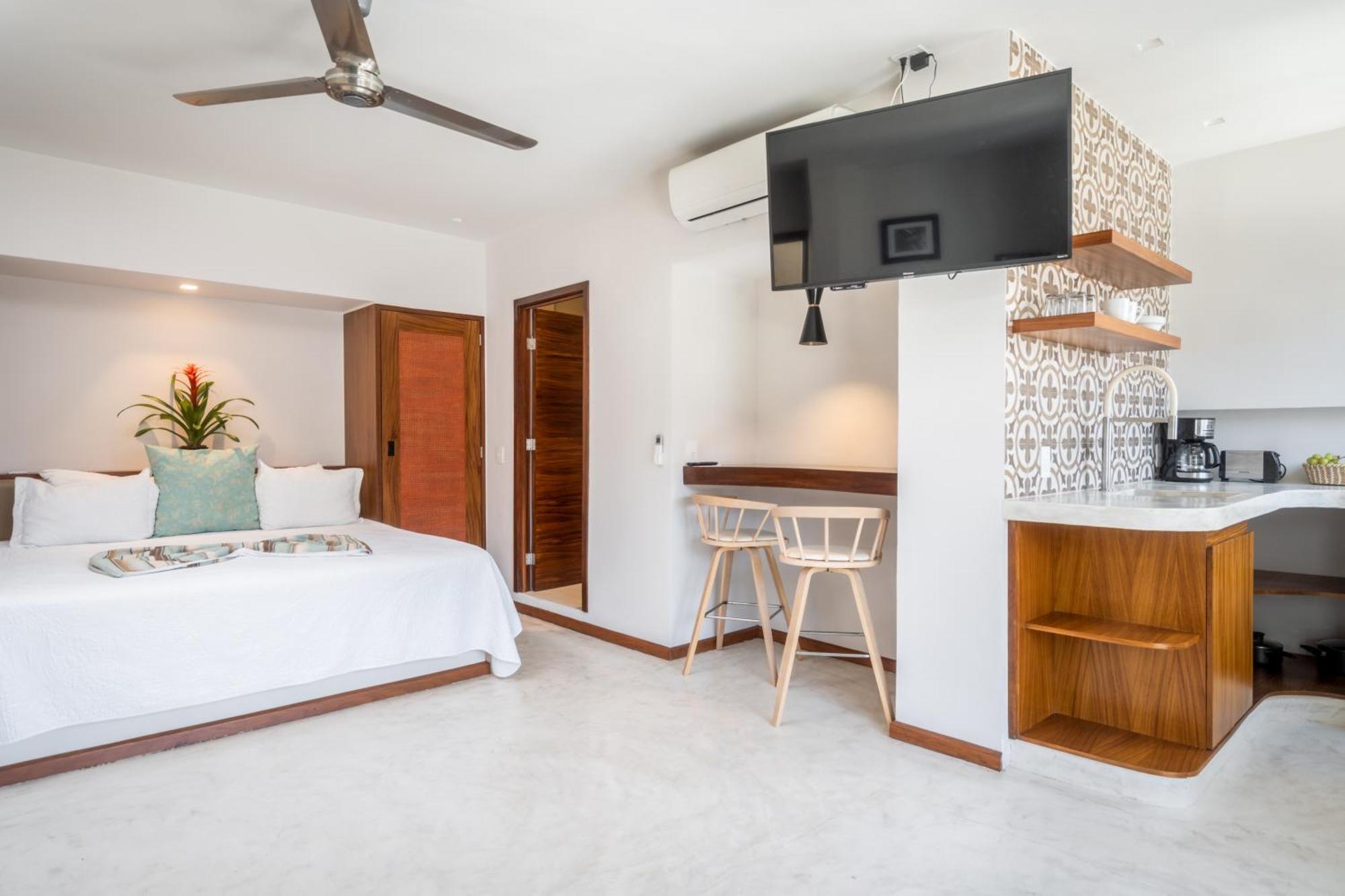 Hotel Eloisa Puerto Vallarta Exteriör bild